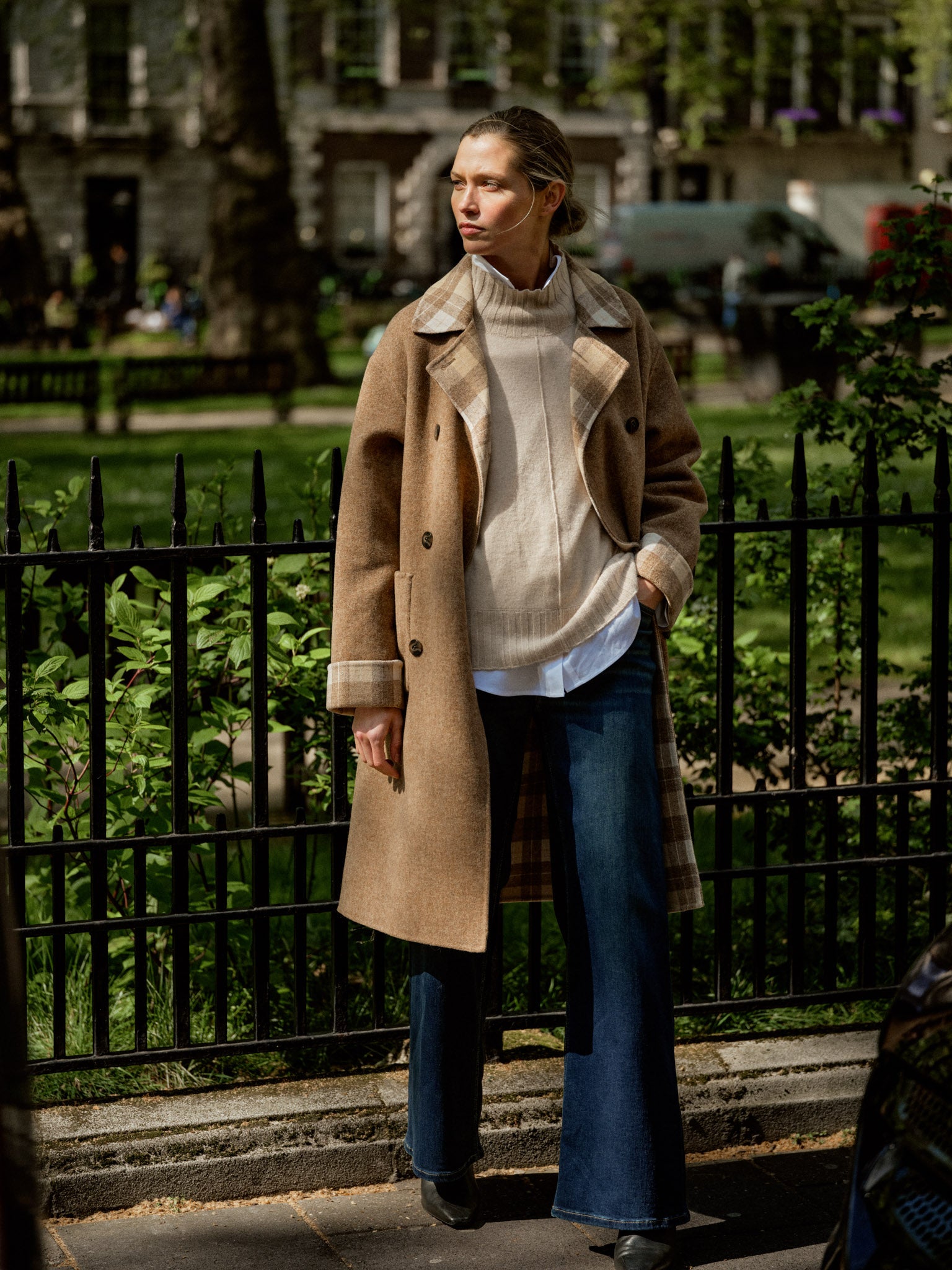 Modelshot / Oxford Tan / Detail